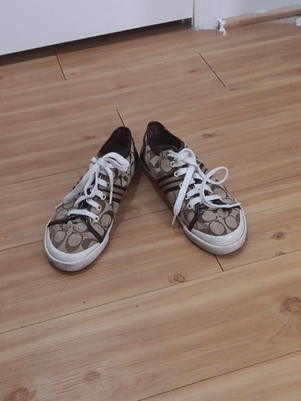 Coach Tan and Brown Sneakers with White Laces